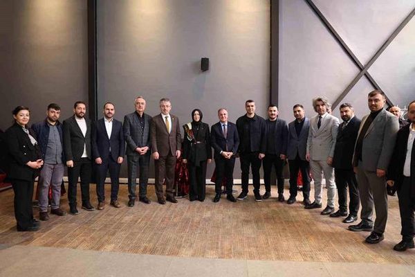 Başkan Özdogan: Hacılar'daki Bayram Buluşması Dayanışmayı Güçlendirdi