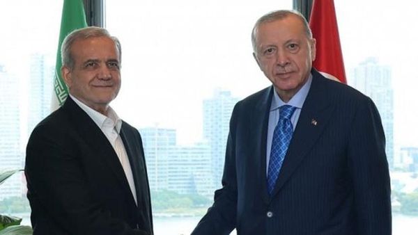 Türkiye ve İran'dan Savaş İhtimaline Karşı Net Mesajlar