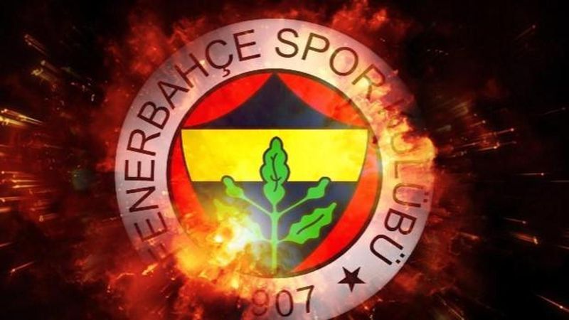 Fenerbahçe'nin Genç Sağ Bek Mimovic'in Geleceği Netleşti