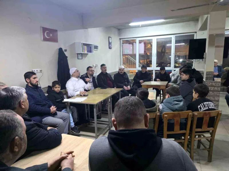 Koş̧k Başçayır Mahallesi'nde Maneviyat Dolu Bir Akşam Yaşandı