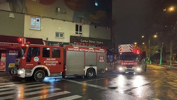 Kayseri Melikgazi'deki Otelde Yangın Çıktı, Bir Kişi Dumandan Etkilendi