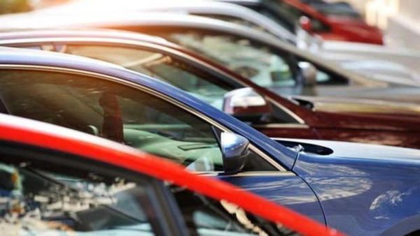 Türkiye'nin En Ucuz 10 Otomobili Belirlendi: 1,3 Milyon TL Altında Sadece 2 Model Var