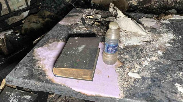 Çorum'da Yanan Gecekonduyu Kuran-ı Kerim Meali ve Zemzem Suyu Sağ Kurtuldu