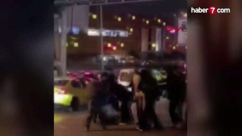 Esenyurt'ta Liselilerin Sözlü Tartışması Sokağı Kavga Alanına Dönüştürdü