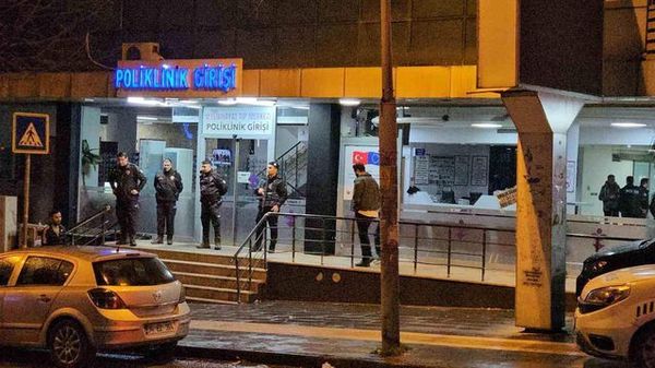 Esenyurt'ta Doğum Sırasında Yaşanan Ölüm İddiası Hastanede Gerginlik Yarattı