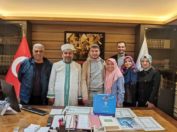 David Lukiç Karasu'da Müslümanlığa Katıldı ve 'Mehmet' Oldu