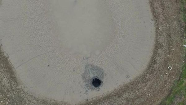 Sakarya Kaynarca'da 46 Yıl Önce Kapatılan Mağarada Çökme Meydana Geldi