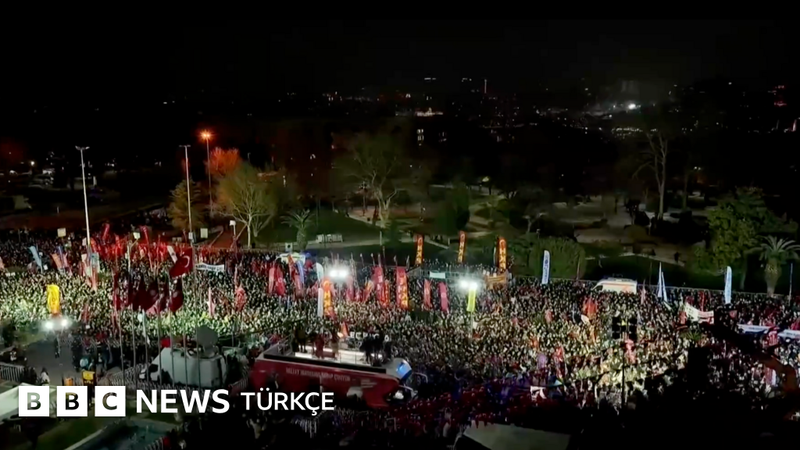 İstanbul Sarachane'de 'Millet İradesine Sahip Çıkıyor' Mitingi Binleri Bir Araya Getirdi