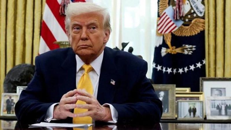 Trump, Müslüman Kongre Üyelerinin Sınır Dışını Talep Etti