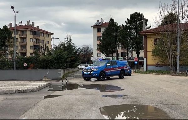 Bolu'da Jandarma Operasyonu: 3 Kişi Gözaltına Alındı