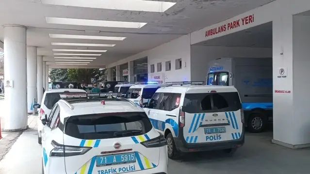 Kırıkkale'de Yeni Doğan Annesi ve Partneri Hastanede Bıçaklı Saldırıya Uğradı