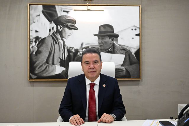 Antalya Büyükşehir Belediye Başkanı Muhittin Böcek Hakkında Tutuklama Kararı