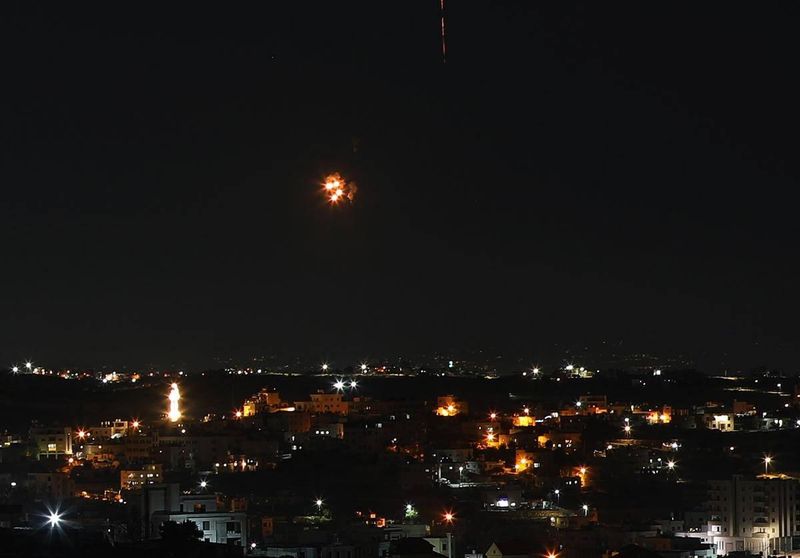 İsrail, Lübnan'a Hava Saldırısı Başlattı; Hizbullah Savaşa Dahil Oldu