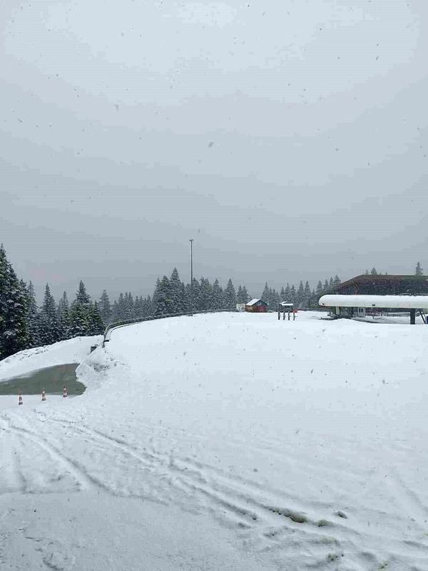 Ilgaz Dağı'nda Nisan ayında yoğun kar yağışı etkili oldu