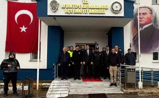 Aydıntepe Kaymakamı Bayram Namazı Sonrası Görevli Personeli ve Gazileri Ziyaret Etti