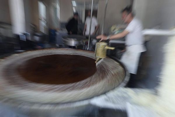 Ramazan Ayında Tel Kadayıf İlgi Görüyor: Sadece İki Malzemeyle Üretiliyor