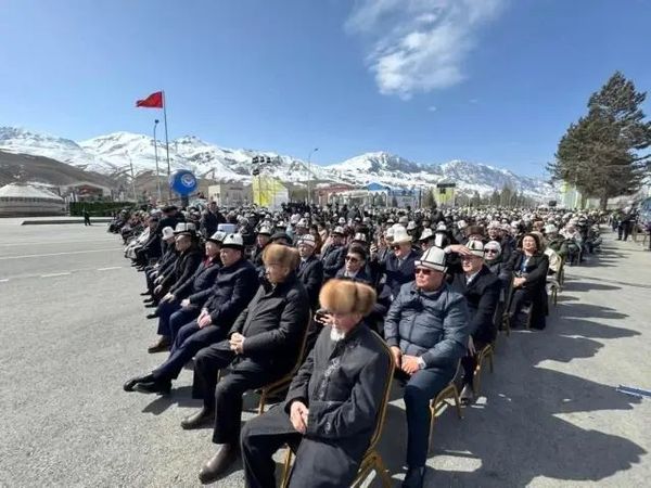 Kırgızistan'da Nevruz Bayramı Coşkuyla Kutlandı