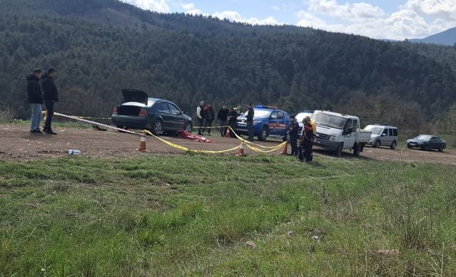 Kütahya'da Otomobil Tamiri Sırasında Korkunç Kaza: Ali Yavuz Yaşamını Yitirdi