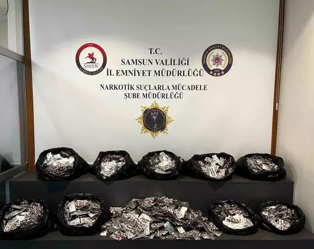 Samsun İ̇lkadım'da Narkotik Operasyonunda 52 Binin Üzerinde Uyuşturucu Hap Ele Geçirildi