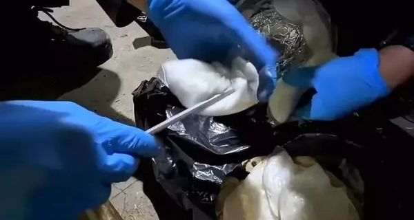 Ağrı'da 8,3 Kilogram Metamfetamin Ele Geçirildi