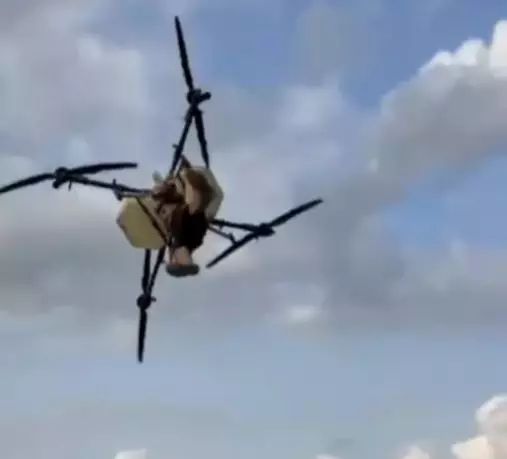 Samsun Çiftçisi Drona Tutunarak Uçtu, Düşme Anı Kamerada