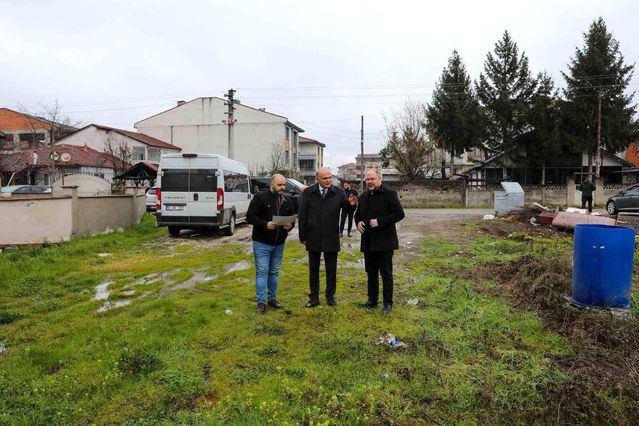 Düzce'de Hamidiye ve Tokuşlar Mahallelerine Yeni Mahalle Konakları Yapılacak