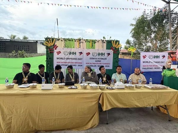 Filipinler'de Dünya Yetimler Günü İHH Tarafından Anıldı