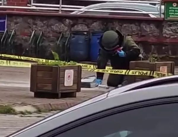 Bartın'da Şüpheli Kişi Gözaltına Alındı, Çantadan Tablet ve Evrak Çıktı