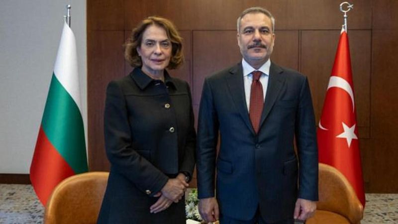 Bakan Fidan, Bulgaristanlı Mevkidaşı Neynski ile İstanbul'da Görüştü