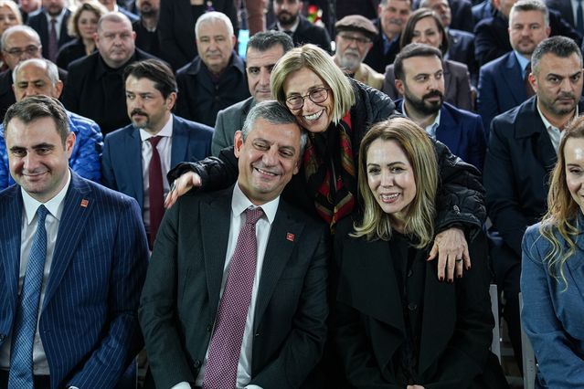 Özgür Özel: İmamoğlu Davasında Tahliyeler Artarak Sürecek