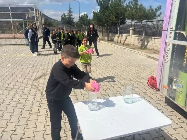 Kale'de Kütüphane Haftası Kapsamında Etkinlikler Gerçekleştirildi