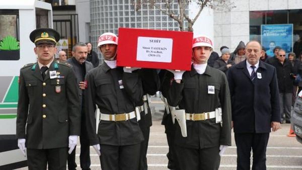 Katar’da Şehit Olan Binbaşı Taştekin, Isparta’da Toprağa Verildi