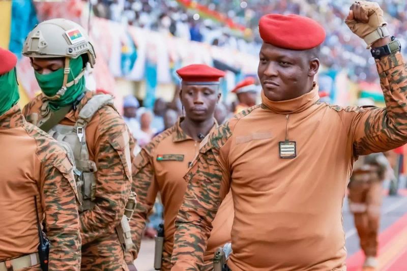 Burkina Faso Lideri Kaptan İbrahim Traore: İran'a Askeri Destek Vermeye Hazırız