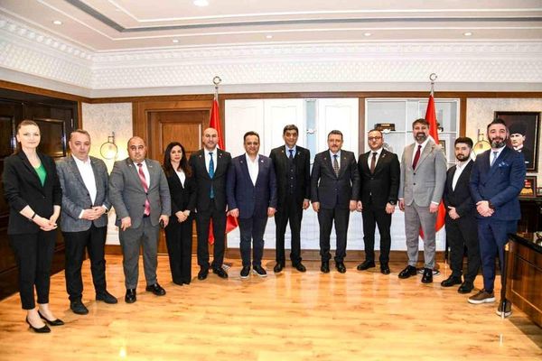 Azerbaycan Sağlık Turizmi Heyeti Trabzon’da Ortak Projeler İçin Temaslarda Bulundu