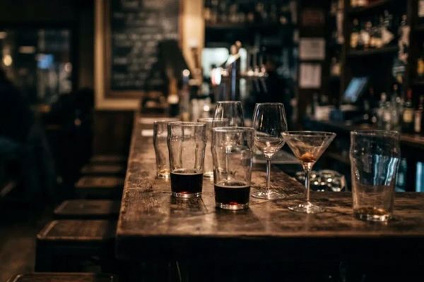 Şam'da Alkollü İçecek Satışına Yeni Kısıtlamalar Getirildi