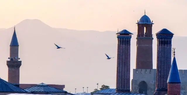 Erzurum Marşı Yeniden Canlandırıldı ve Dijital Ortama Taşındı