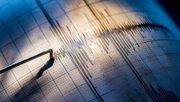 Tonga'da 7,6 Büyüklüğünde Deprem ve Tsunami Uyarısı Yapıldı
