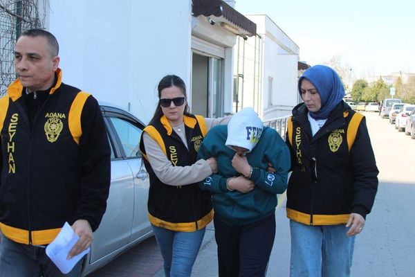 Adana'da Kocasını Ekmek Bıçağıyla Yaralayan Kadının İlk İfadesi Ortaya Çıktı