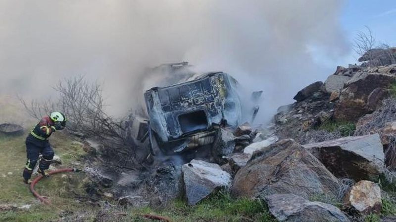 Mazot Yüklü Tanker Uşak-İzmir Yolunda Devrildi, Sürücü Hayatını Kaybetti