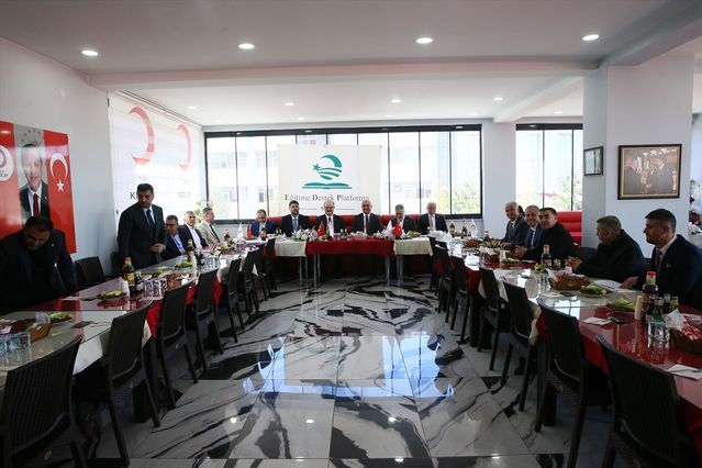 Kültür ve Turizm Bakan Yardımcısı Serdar Çam'dan Muş'ta Barış ve Huzur Vurgusu