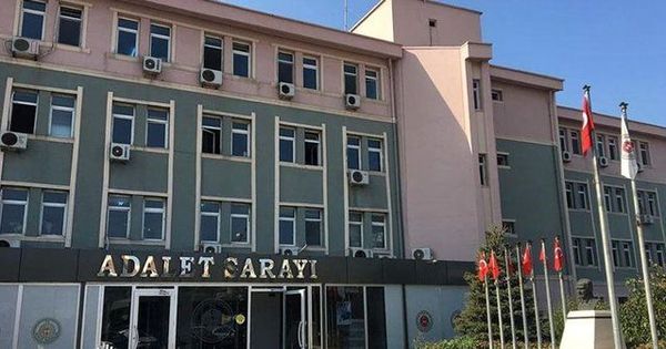 Balıkesir'deki Rüşvet Operasyonunda İki Şüpheli Tutuklandı