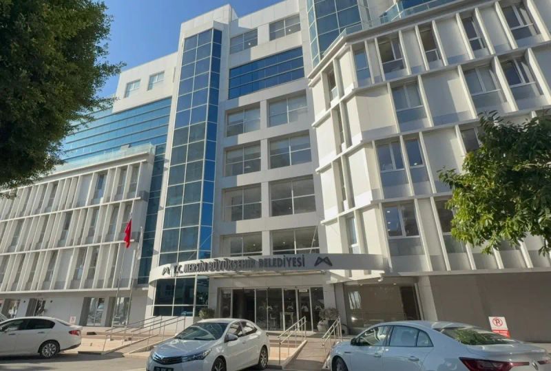 Mersin Büyükşehir Belediyesi'ndeki İhaleye Fesat Operasyonunda 7 Kişi Gözaltında