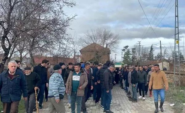 Manavgat'taki Silahlı Tartışmada 19 Yaşındaki Hasan Şimşek Hayatını Kaybetti