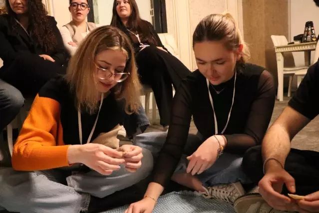 Erasmus Öğrencileri Kayseri Mantısı Yaparak Kültürlerini Paylaştı