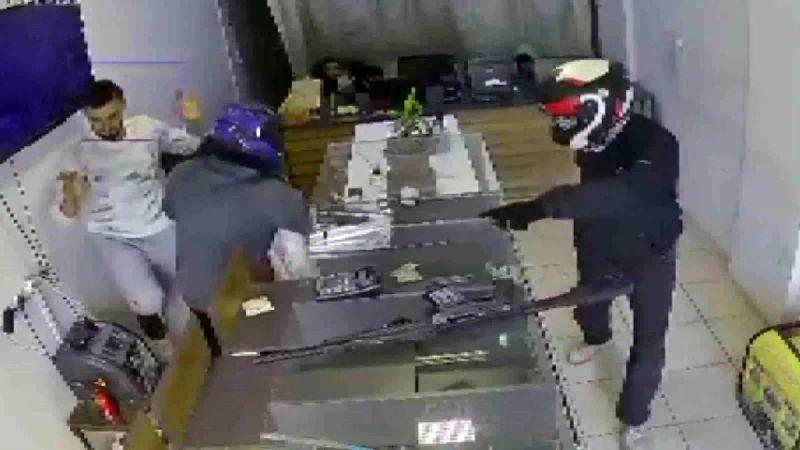 Hatay'da 22 Milyon TL Değerinde Altın Soygunu Sonrası Kuyumcu Ülkesine Döndü