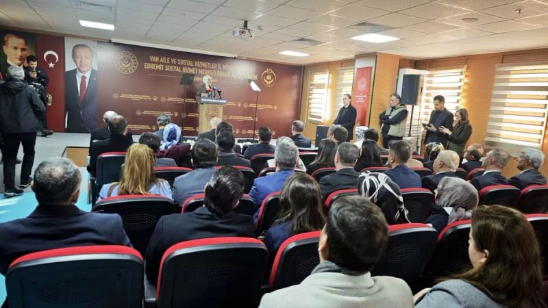 Bakan Göktaş: Türkiye Eski Karanlık Günlerine Bir Daha Dönmeyecek