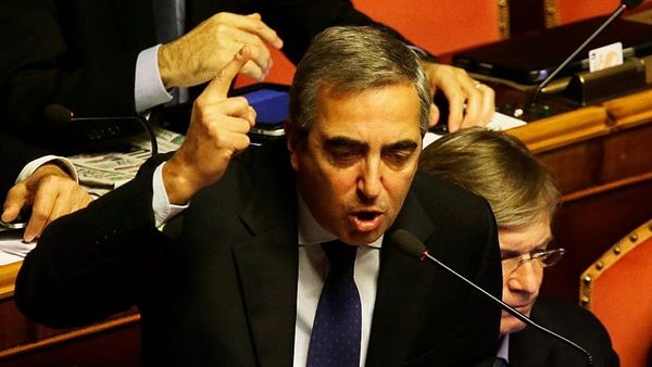 Gasparri İstifa Etti, Stefania Craxi Forza Italia Grup Başkanlığına Atandı