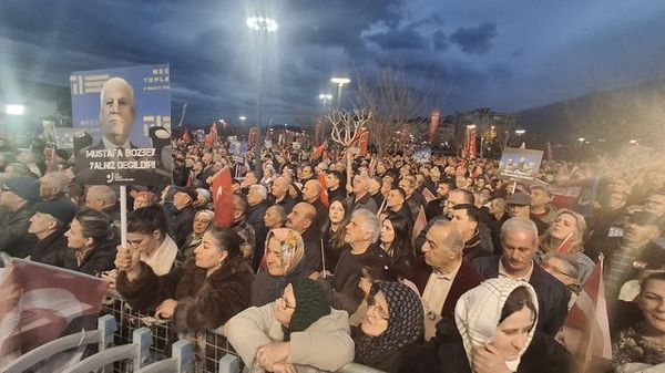 Özgür Özel, Bozbey'in Gözaltı Sürecini ve AK Parti Baskılarını Anlattı