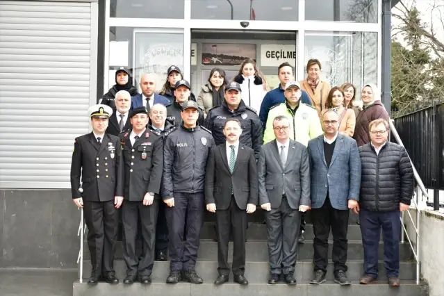 Biga'da Ramazan Bayramı Bayramlaşma Töreni Gerçekleşti