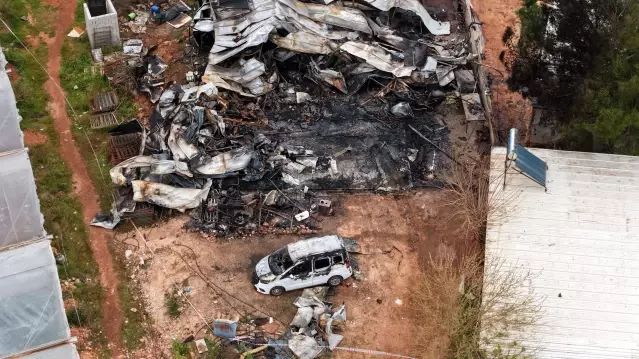 Antalya'daki Yangında 7 Aylık Hamile Leyle Elali ve 5 Çocuğu Hayatını Kaybetti